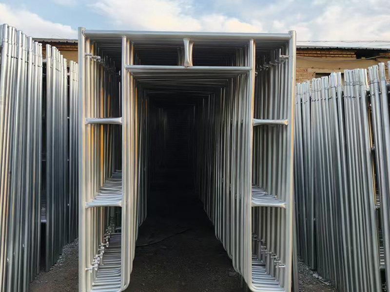 Material and process characteristics of steel springboard